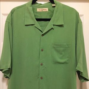 Tommy Bahama Men’s Silk shirt
